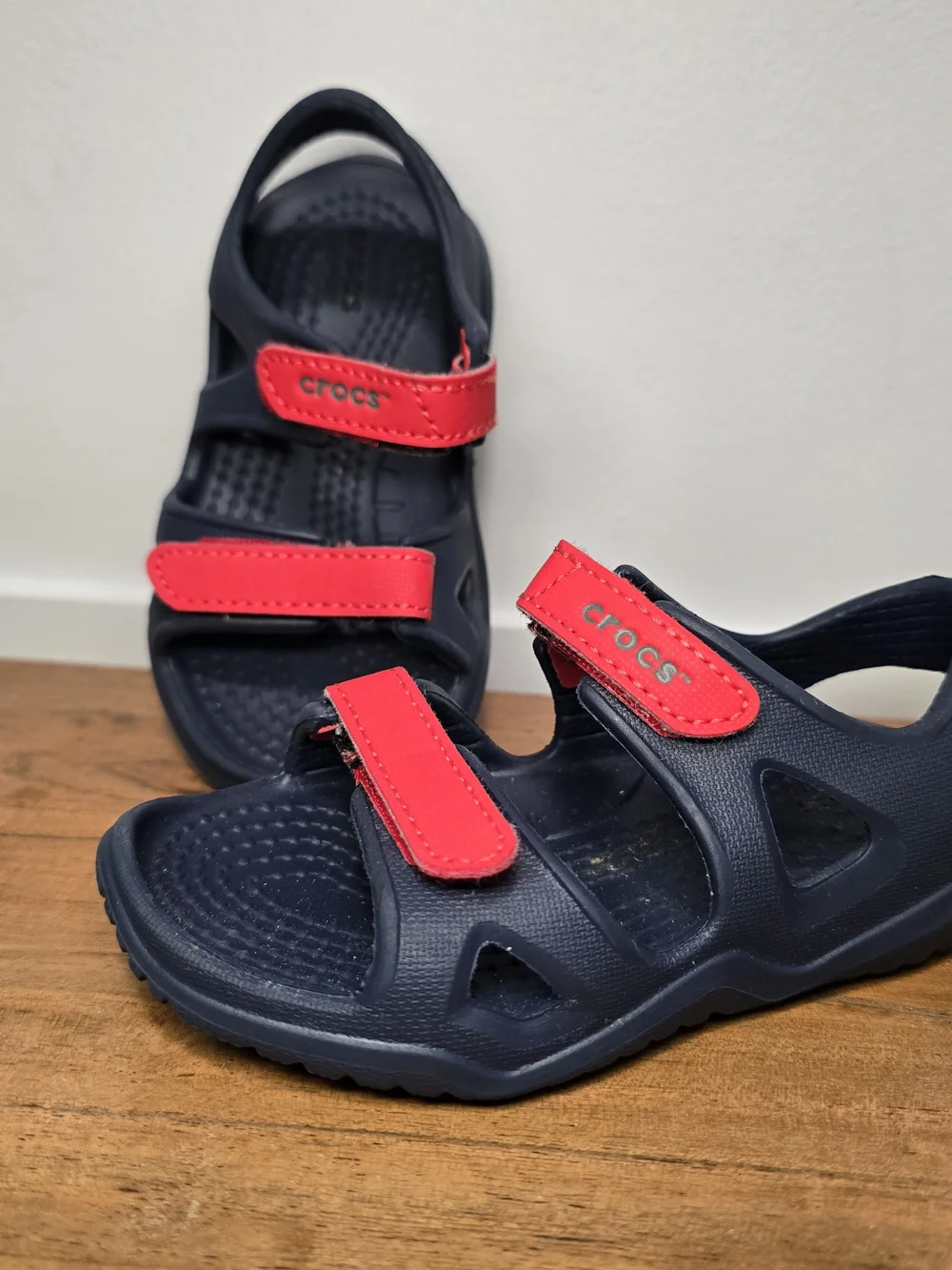 Crocs Kids' Navy Sandals with Red Straps Toddler 7